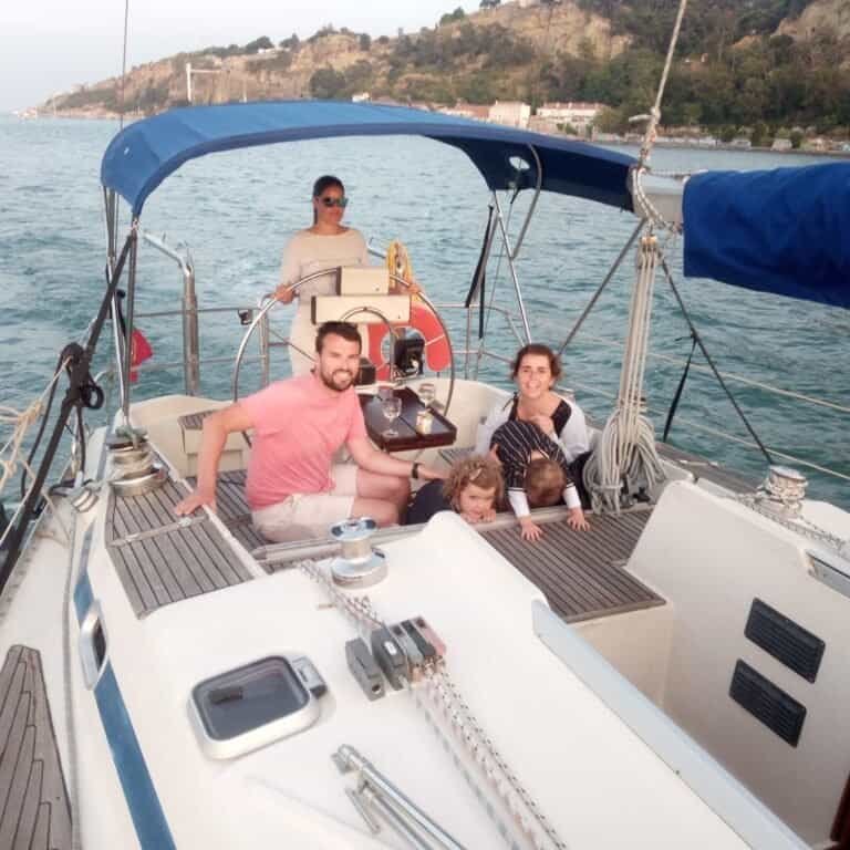 Família a bordo