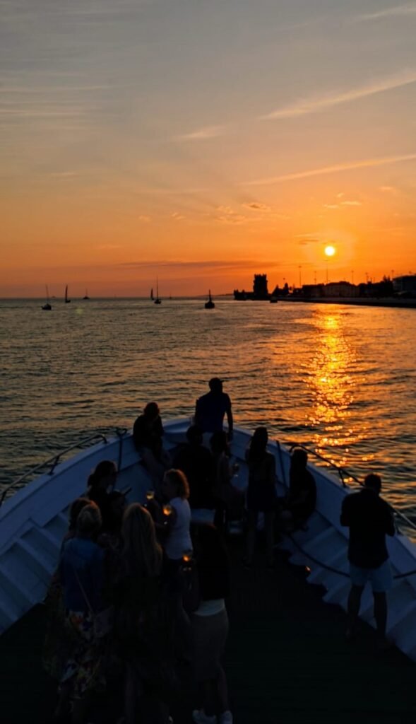 An unforgettable experience with Lisbon Sight Sailing.